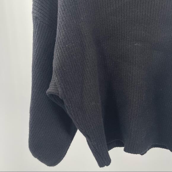 LINE & DOT Sweater Knit Black Ribbed Stretch Revolve Shopbop Sleeves Size Small - Picture 9 of 13